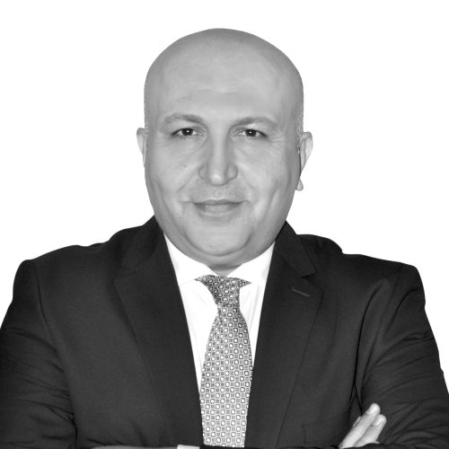 ALİ ÖZDİN, NAZALI İZMİR OFİSİNE VERGİ ORTAĞI OLARAK KATILDI.